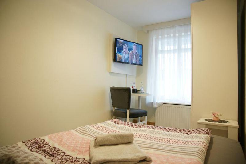 Das Sofa Restaurant-Hotel-Spaetkauf Greifswald Eksteriør billede
